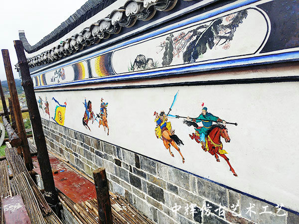 中堡子上坊村（梁氏宗祠馬頭墻）